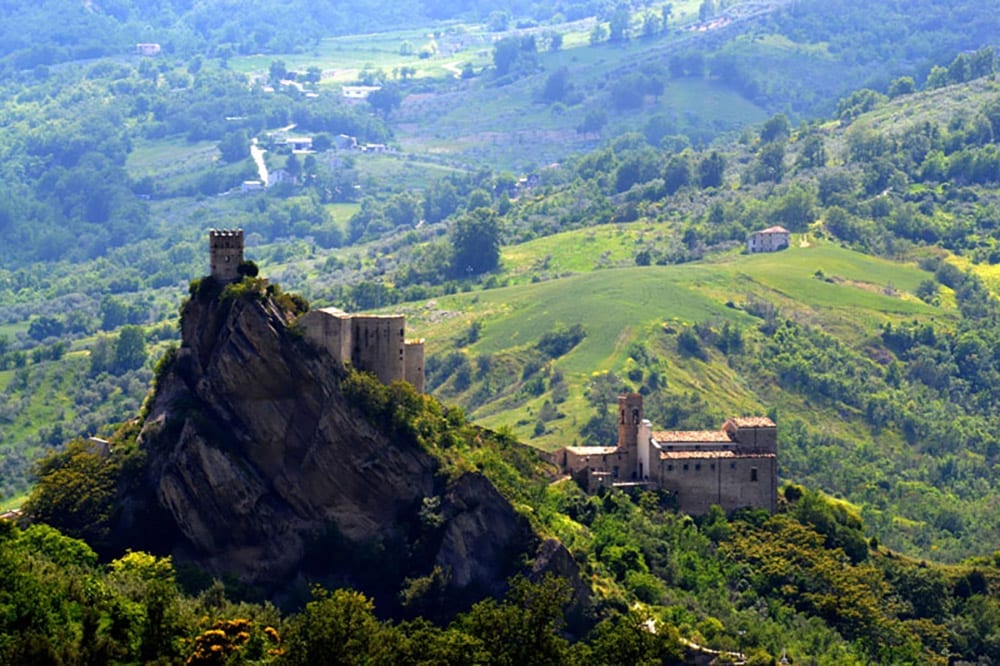 Roccascalegna Abruzzo s Castle In The Sky