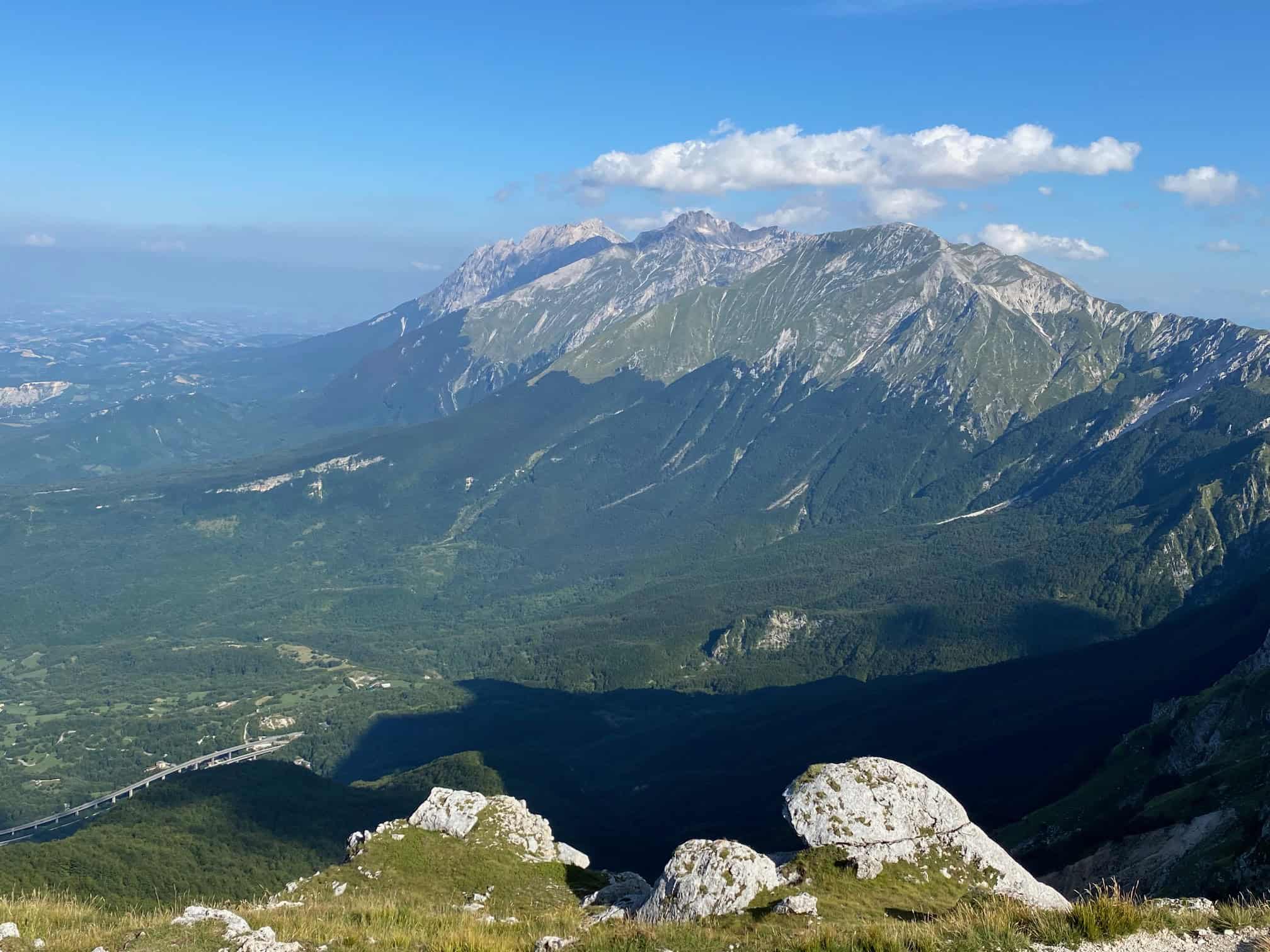 Prati di Tivo views