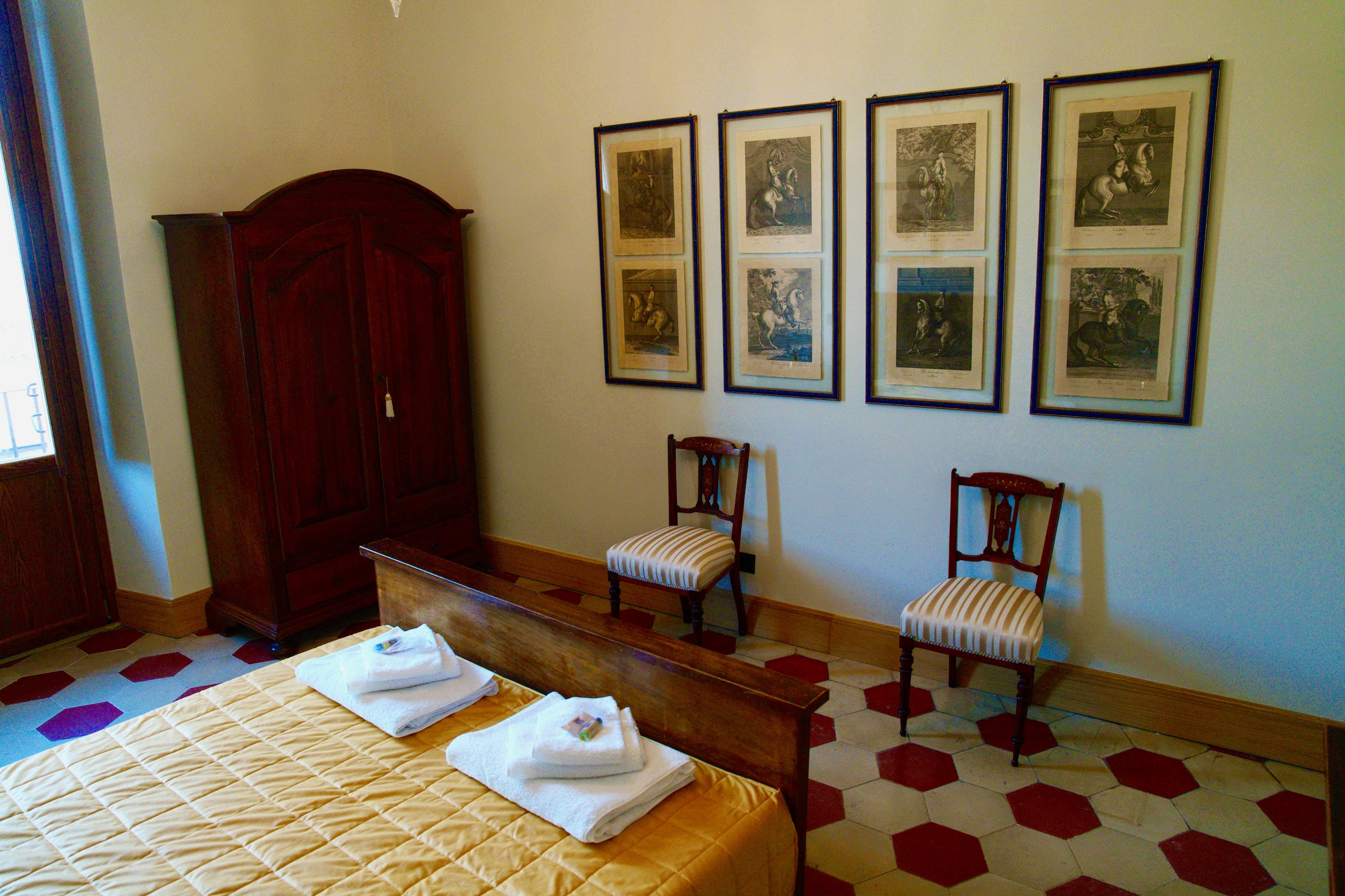 The Poets' Retreat - Elegant Rental Sulmona