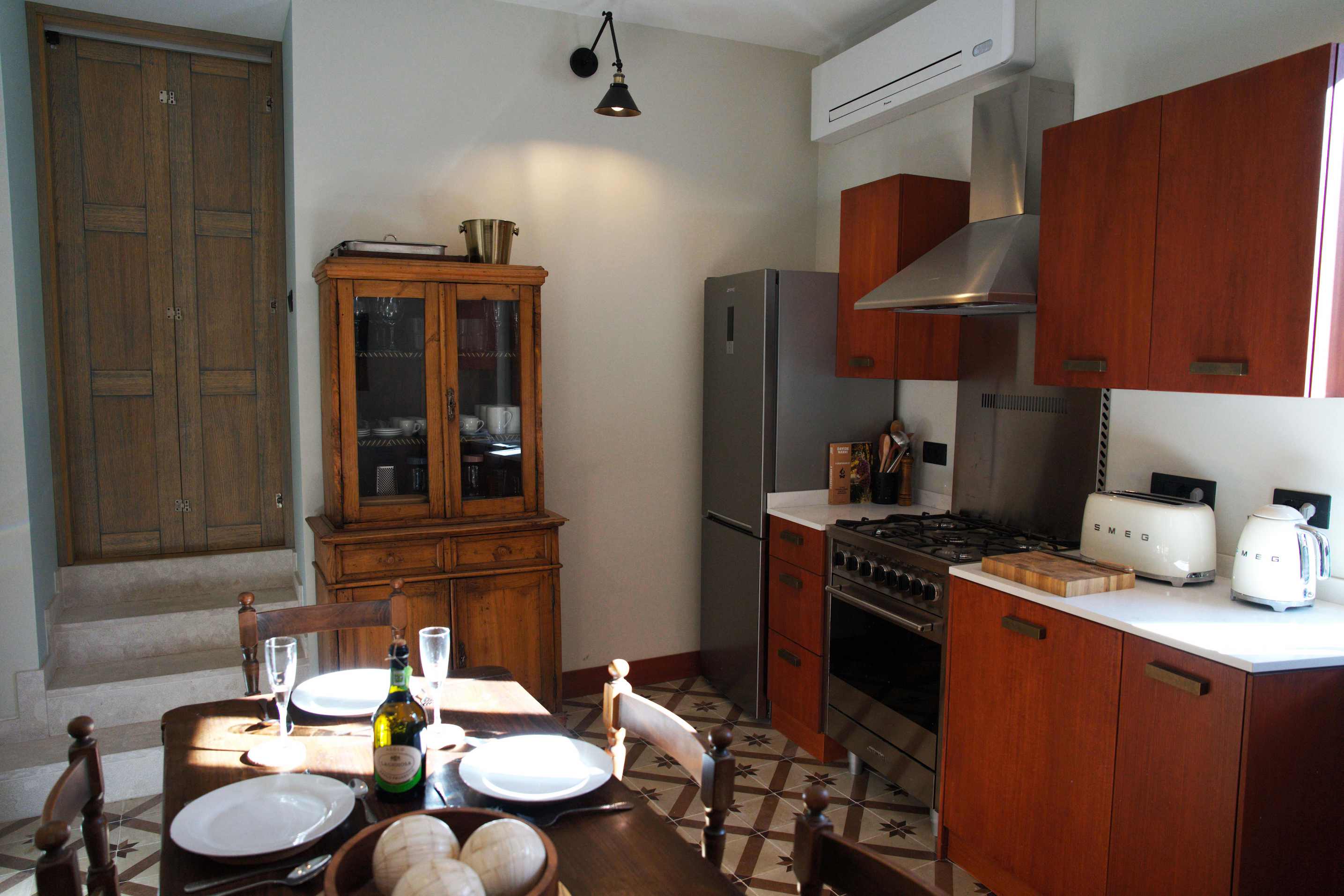 The Poets' Retreat - Elegant Rental Sulmona