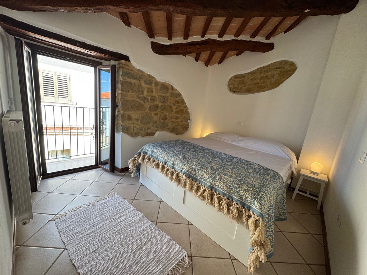 Little House of the Firefly - Teramo Long-term Rental Near Gran Sasso National Park