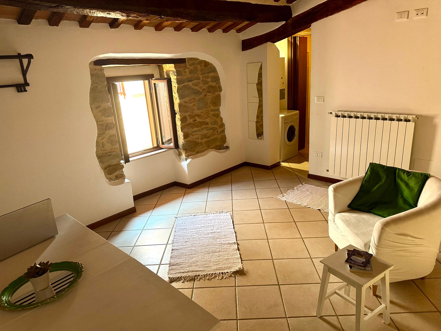 Little House of the Firefly - Teramo Long-term Rental Near Gran Sasso National Park
