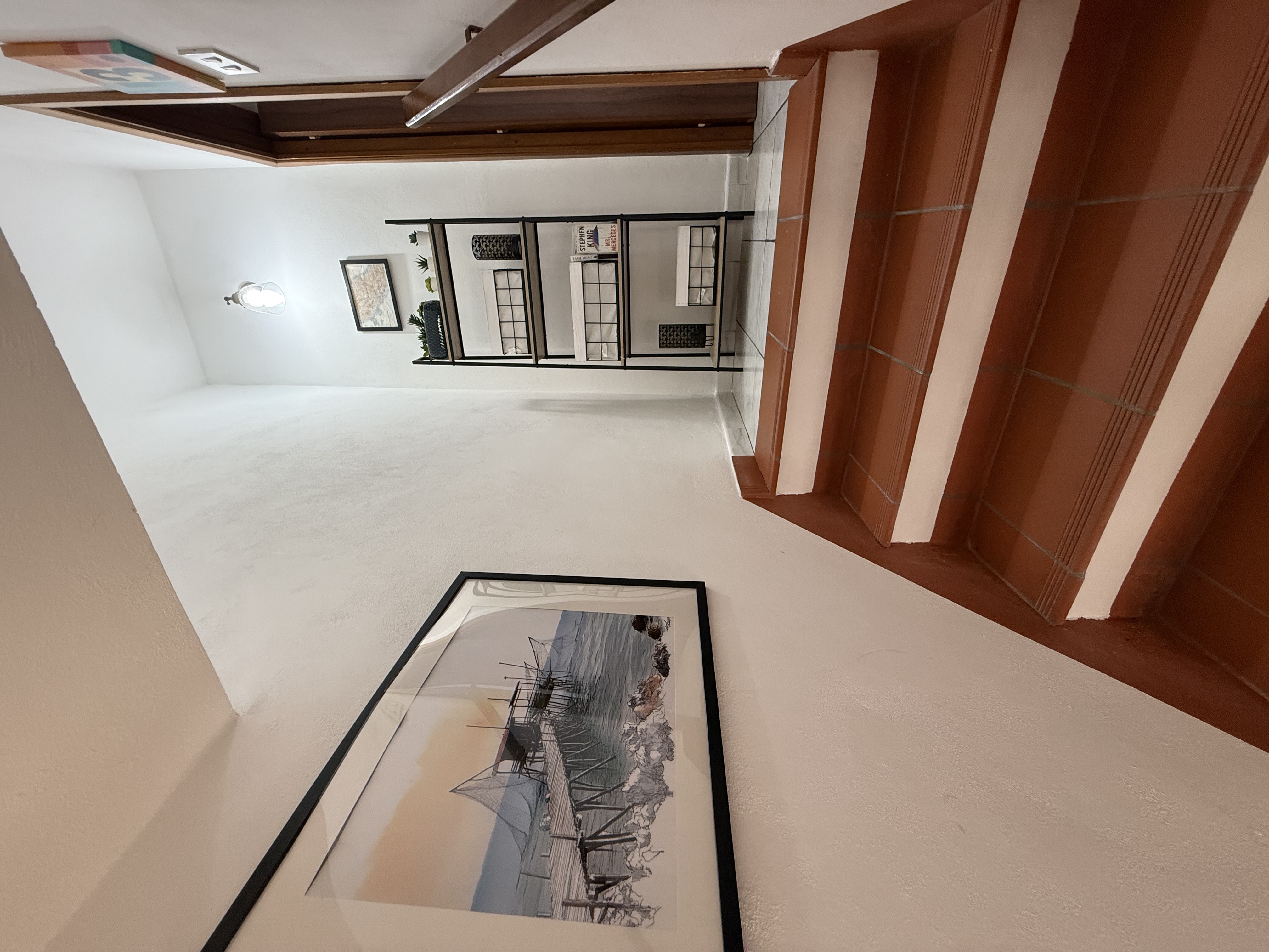 Casa Porta Rossa - Airy Ortona Rental Amongst Olives & Vineyards