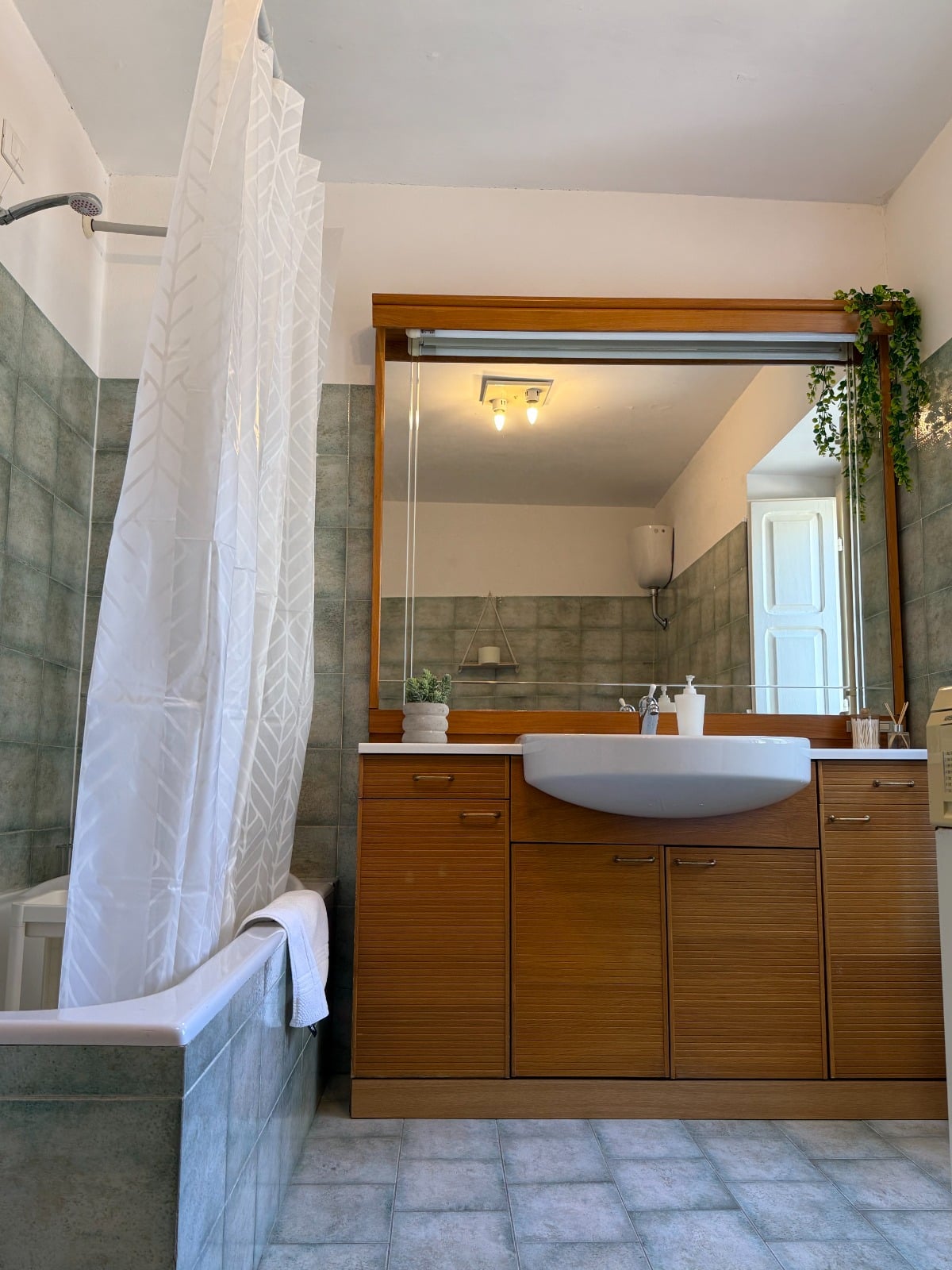 Casa Escher - Family Holiday Rental Fara San Martino