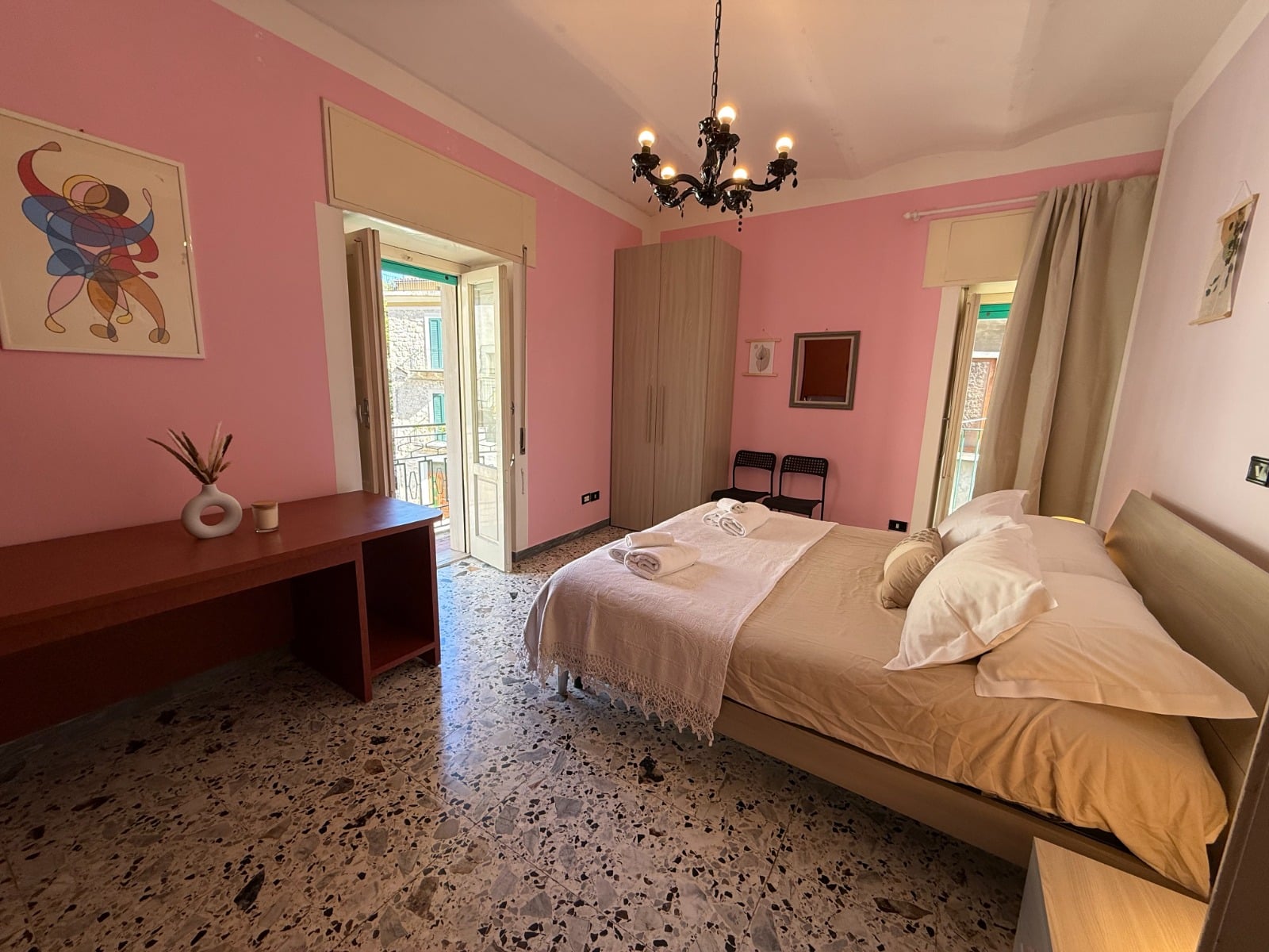Casa Escher - Family Holiday Rental Fara San Martino