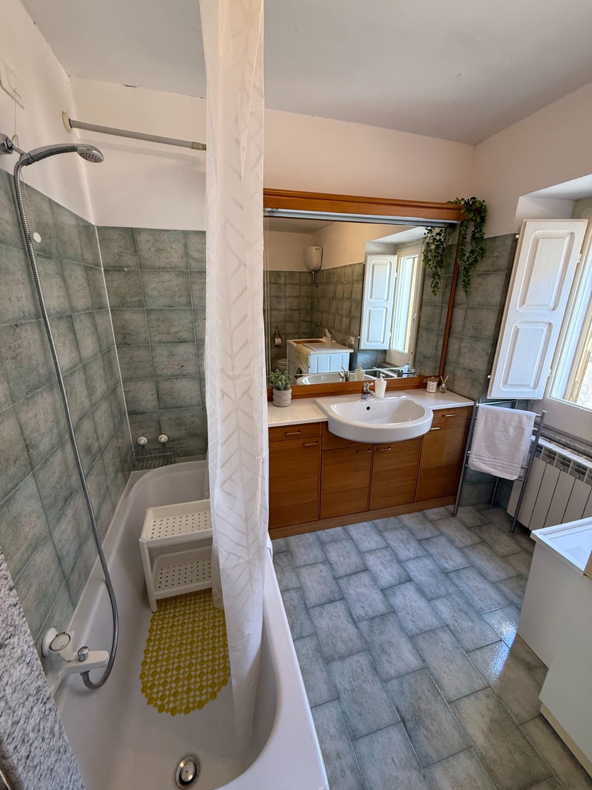 Casa Escher - Family Holiday Rental Fara San Martino