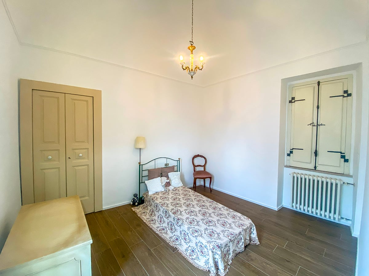 Restored 360° Historic Penthouse, Centro Storico of Penne