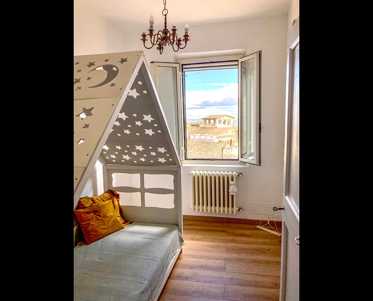 Restored 360° Historic Penthouse, Centro Storico of Penne