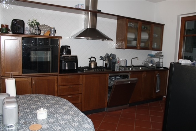 Daisy's Rest - Villa for Sale, Collecorvino, Pescara | Turnkey Home, Pool, Olive Grove