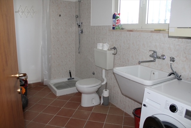 Daisy's Rest - Villa for Sale, Collecorvino, Pescara | Turnkey Home, Pool, Olive Grove