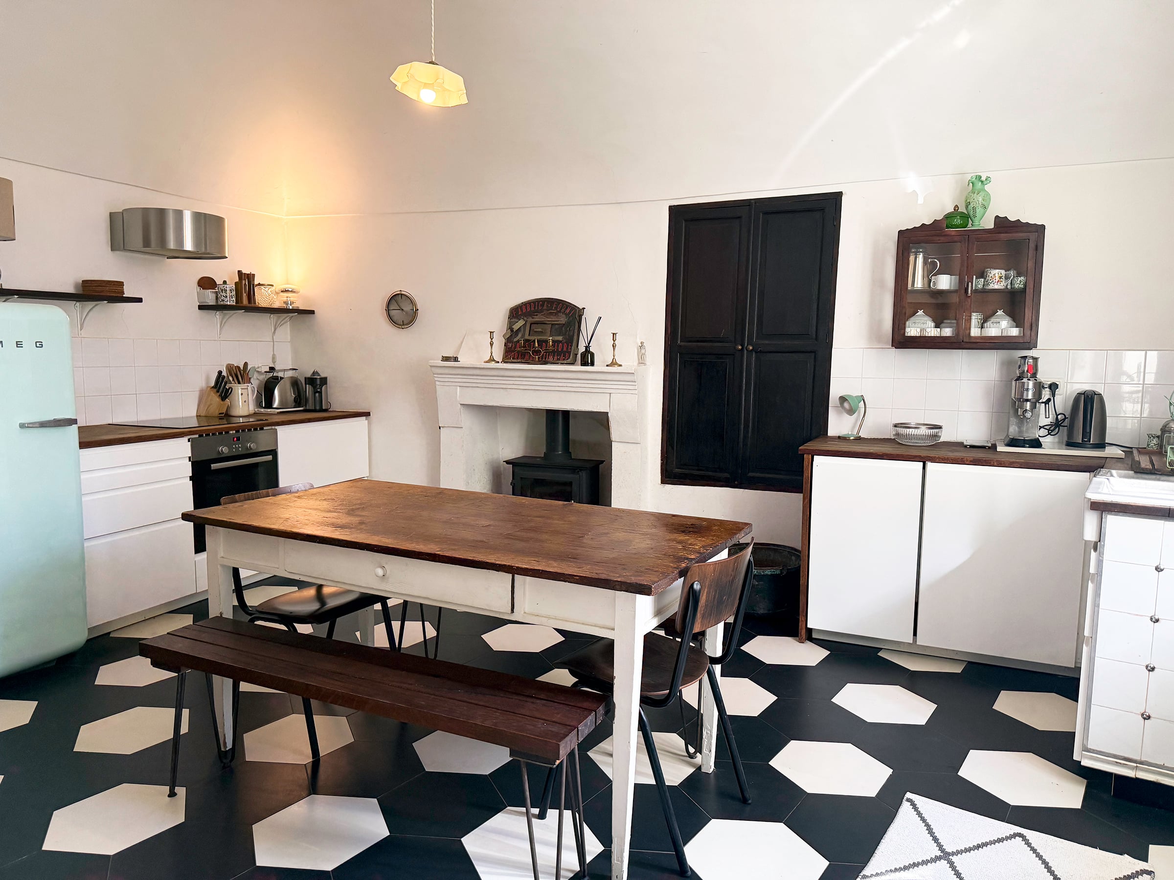 Energy-Efficient Palazzo for Sale in Historic Furci, Abruzzo