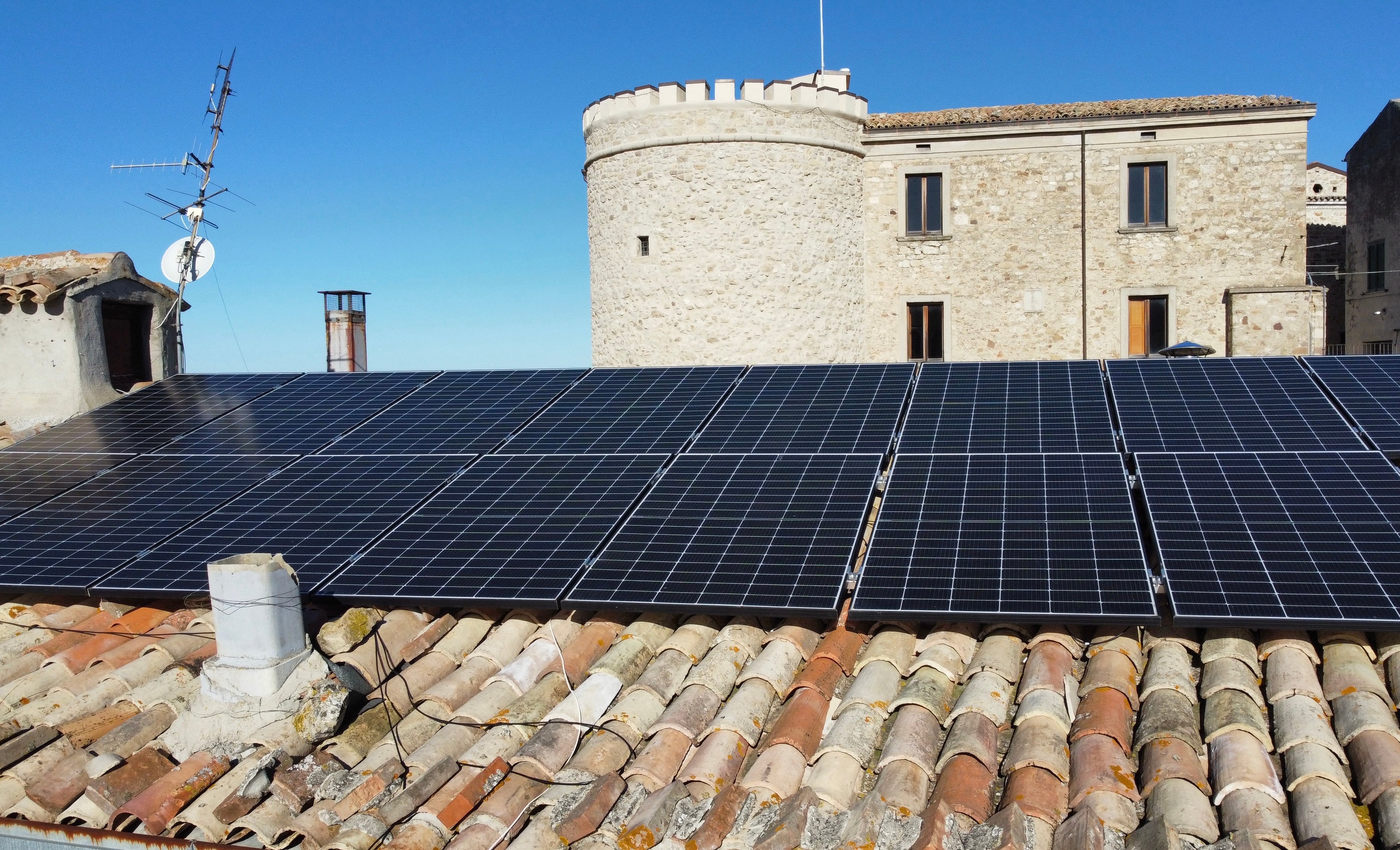 Energy-Efficient Palazzo for Sale in Historic Furci, Abruzzo