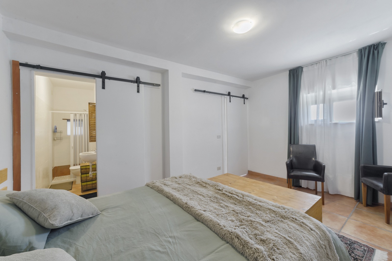 Restored Roccafinadomo Farmhouse for Abruzzo Home or Business