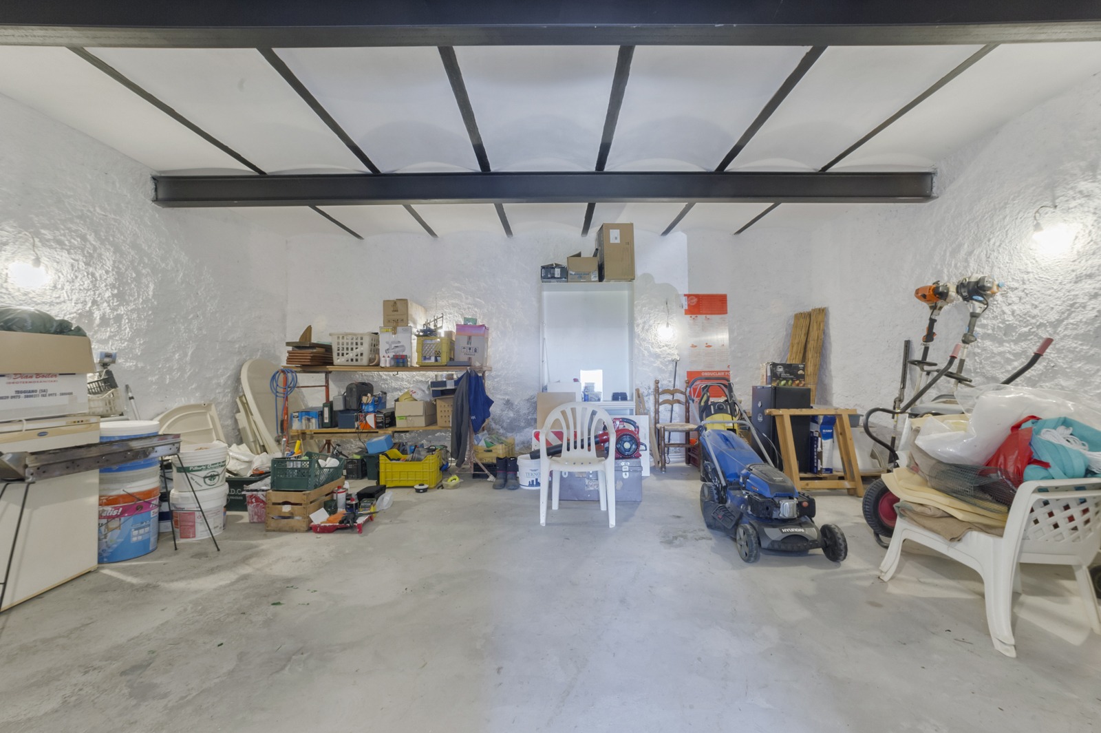 Restored Roccafinadomo Farmhouse for Abruzzo Home or Business